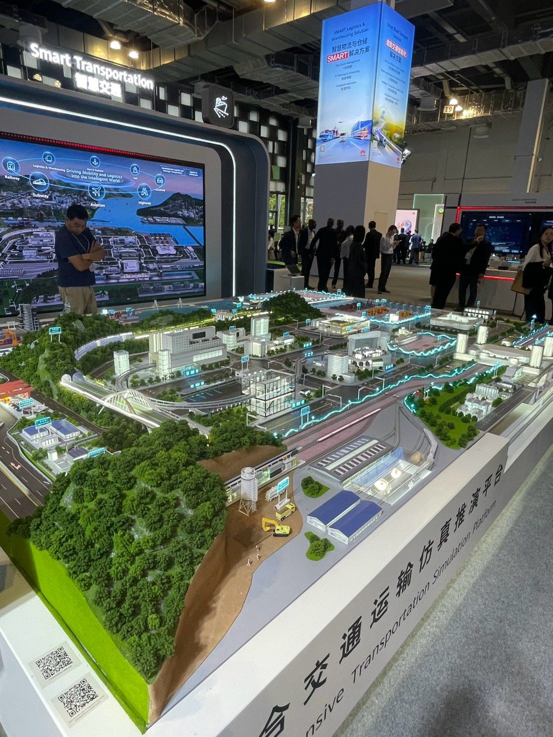 Smart Transportation 智慧交通ブースの大型ジオラマ